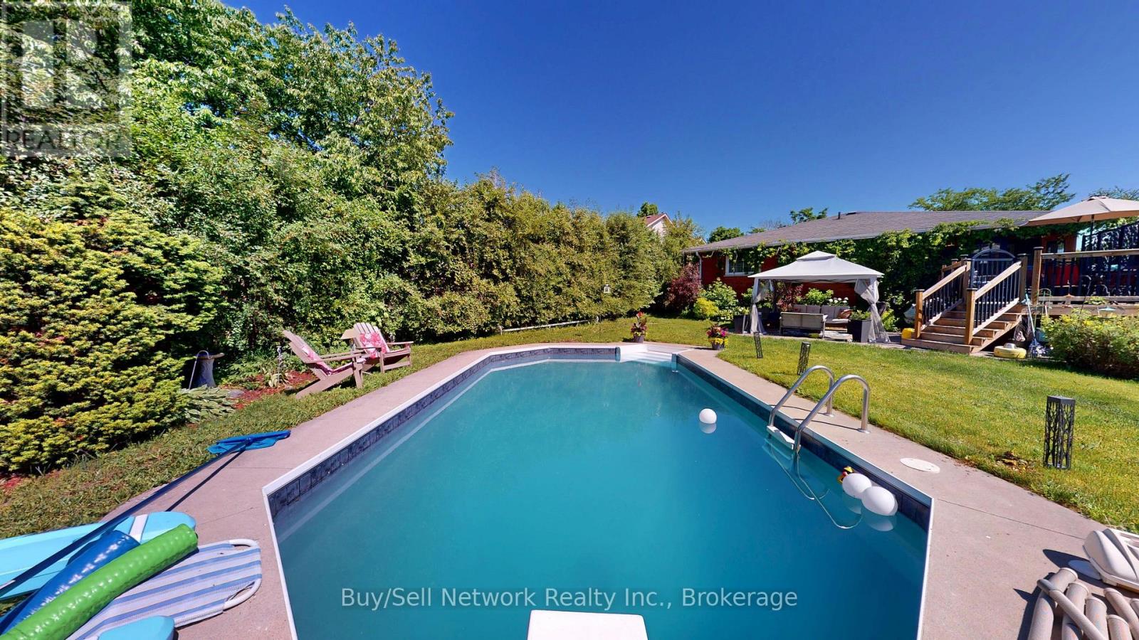 2504 IDYLLWOOD CRESCENT - 48