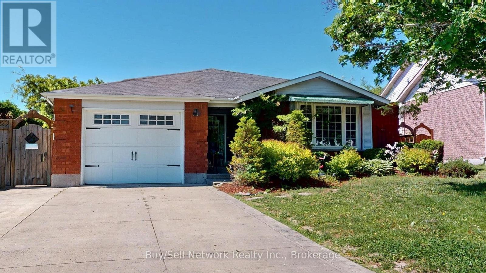 2504 IDYLLWOOD CRESCENT - 49