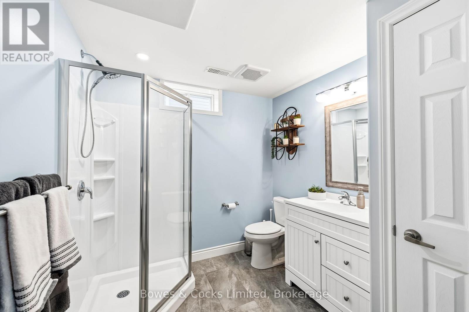 700 TULLY CRESCENT - 43