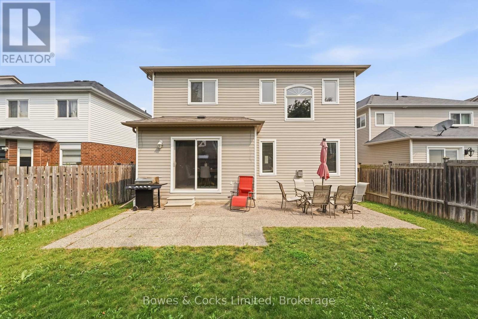 700 TULLY CRESCENT - 46