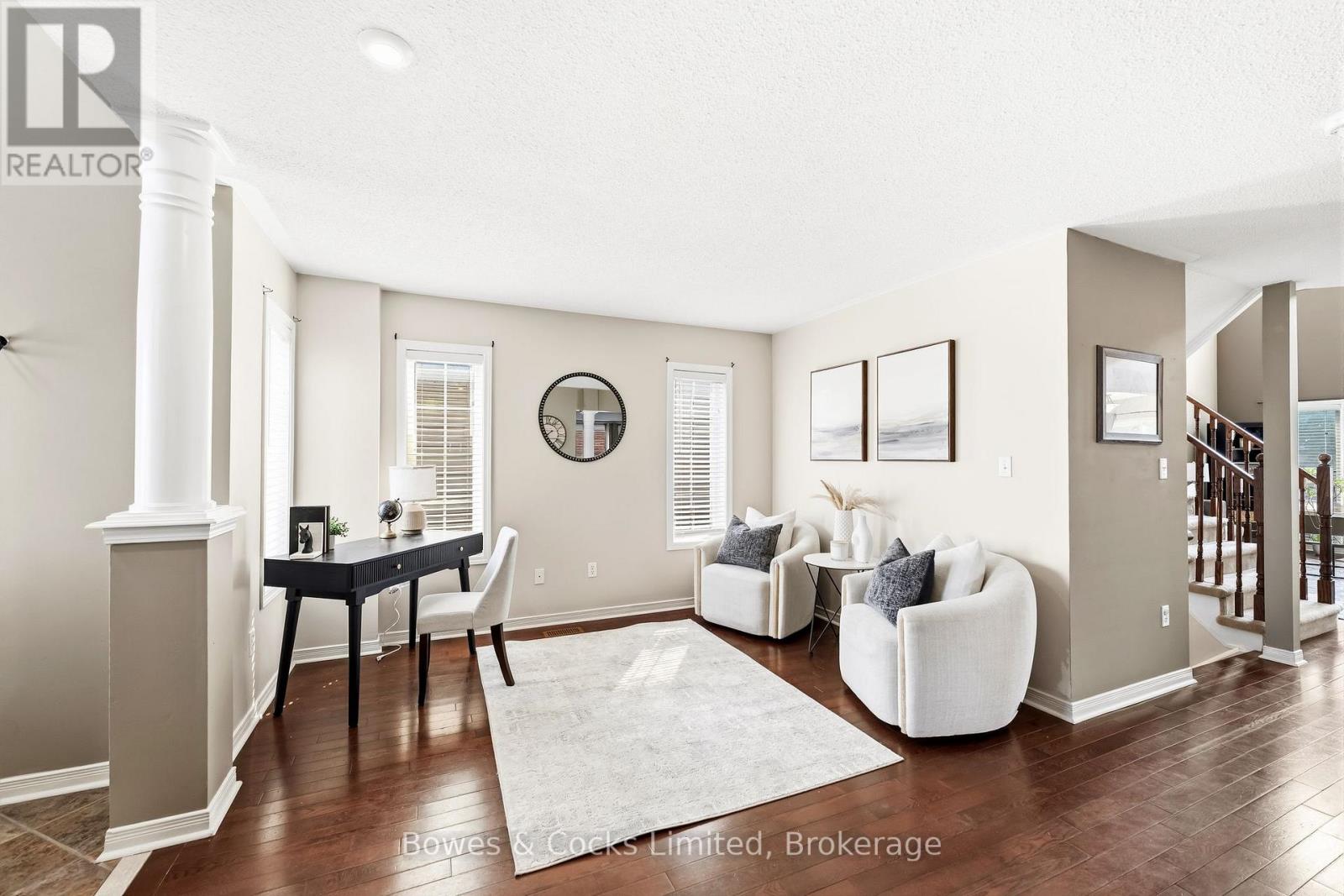 700 TULLY CRESCENT - 5