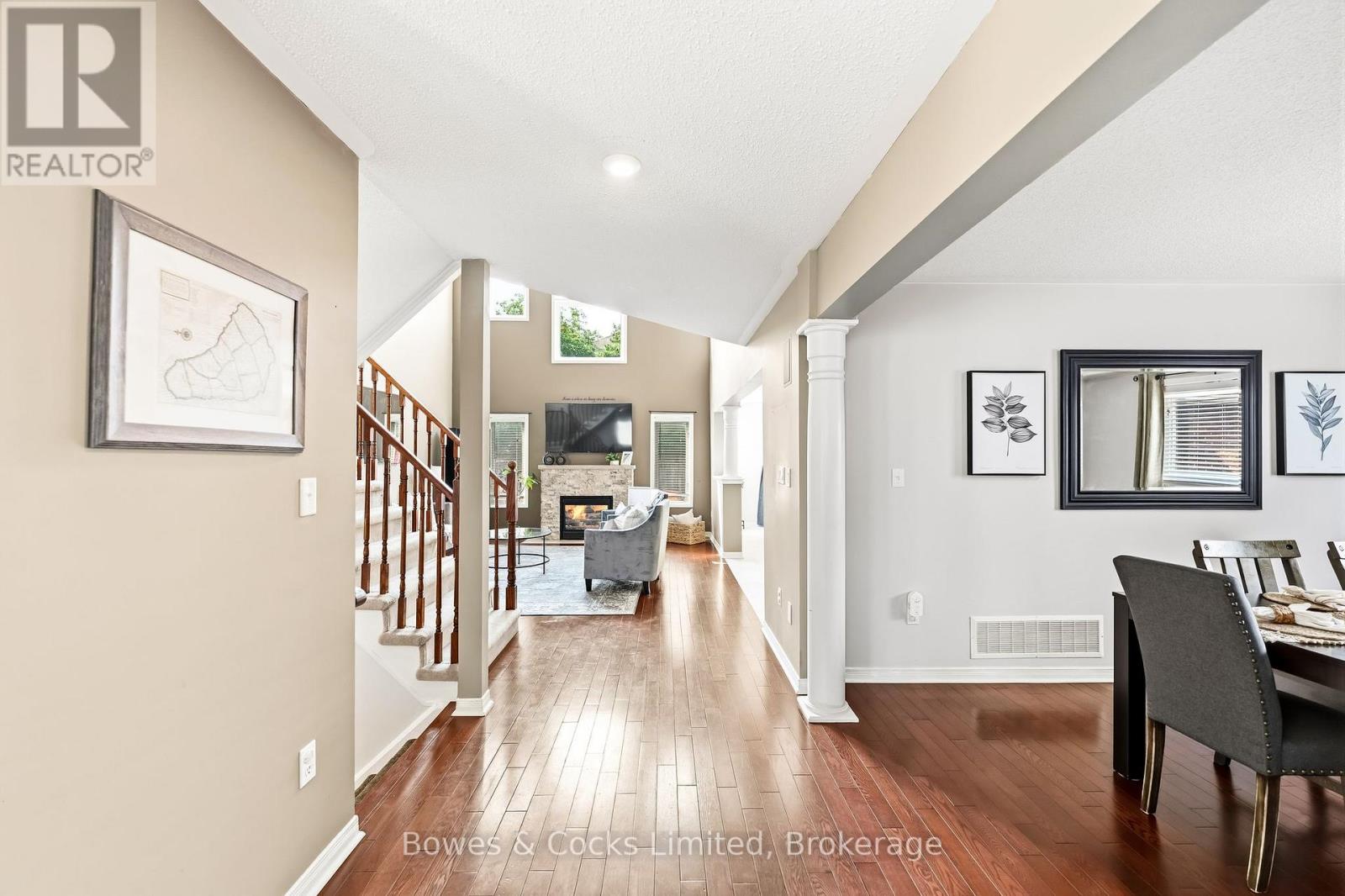 700 TULLY CRESCENT - 7