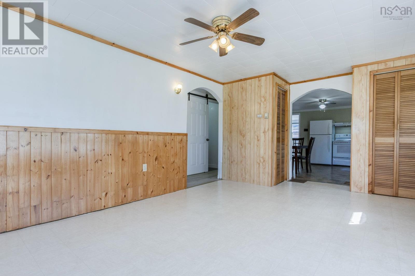 3351 Shore Road - 20