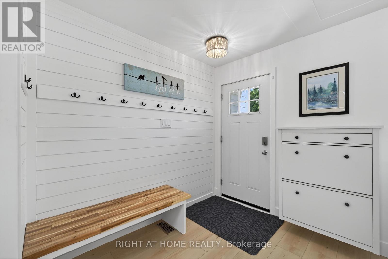 670 GLENGYLE CRESCENT - Image 5