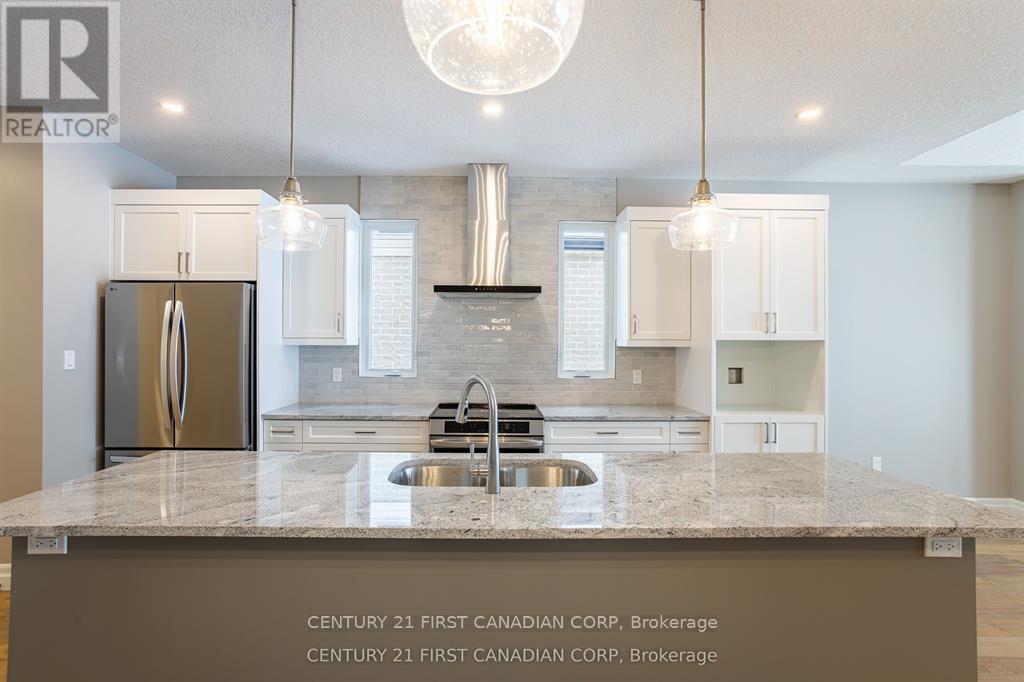 LOT 105 DARWIN CRESCENT - 11