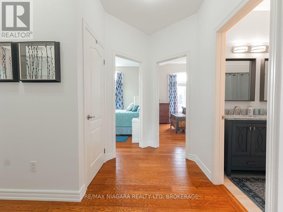 11004 LAKESHORE ROAD - 24