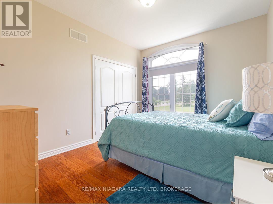 11004 LAKESHORE ROAD - 30
