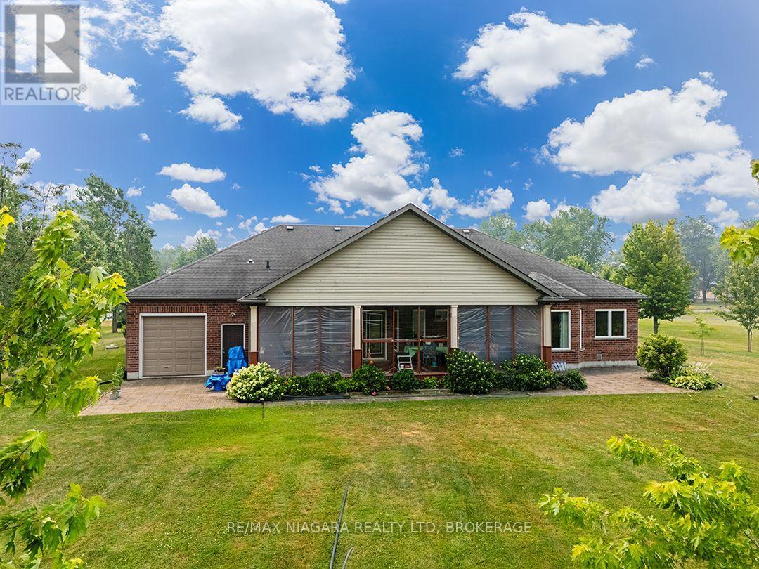 11004 LAKESHORE ROAD - 48