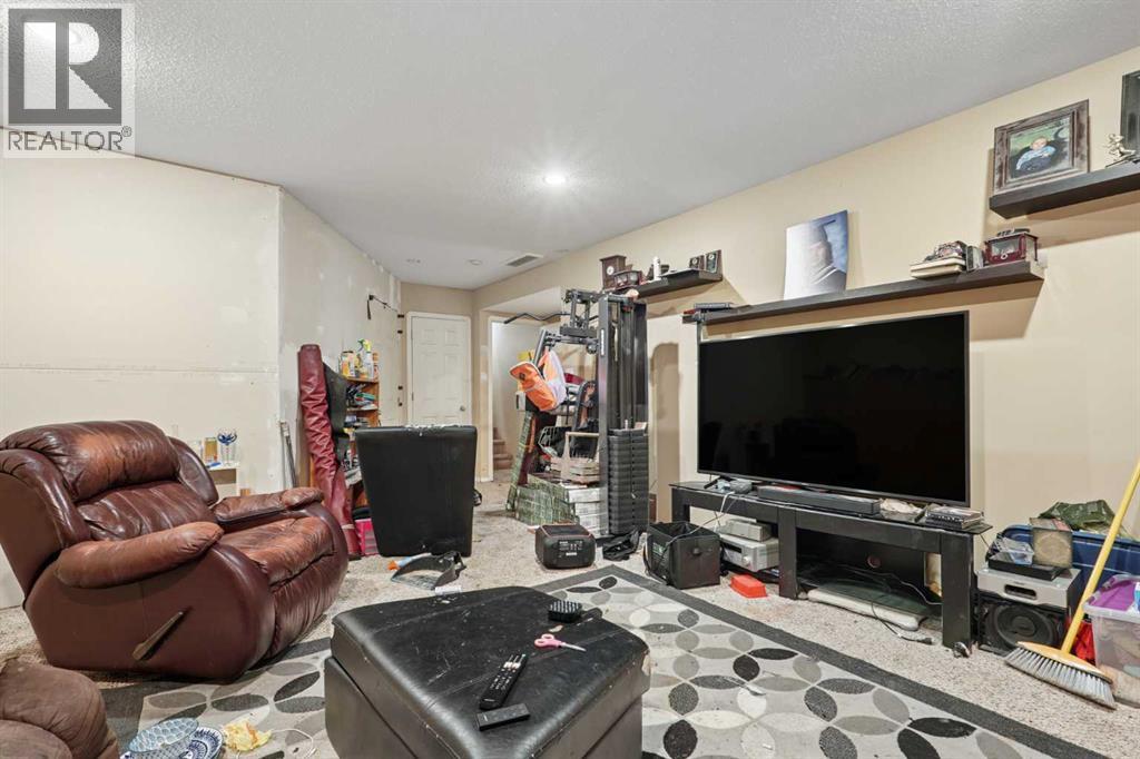 84 Aberdeen Road W - 24