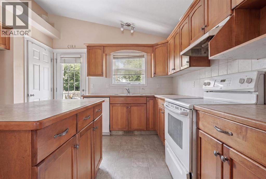 84 Aberdeen Road W - 13
