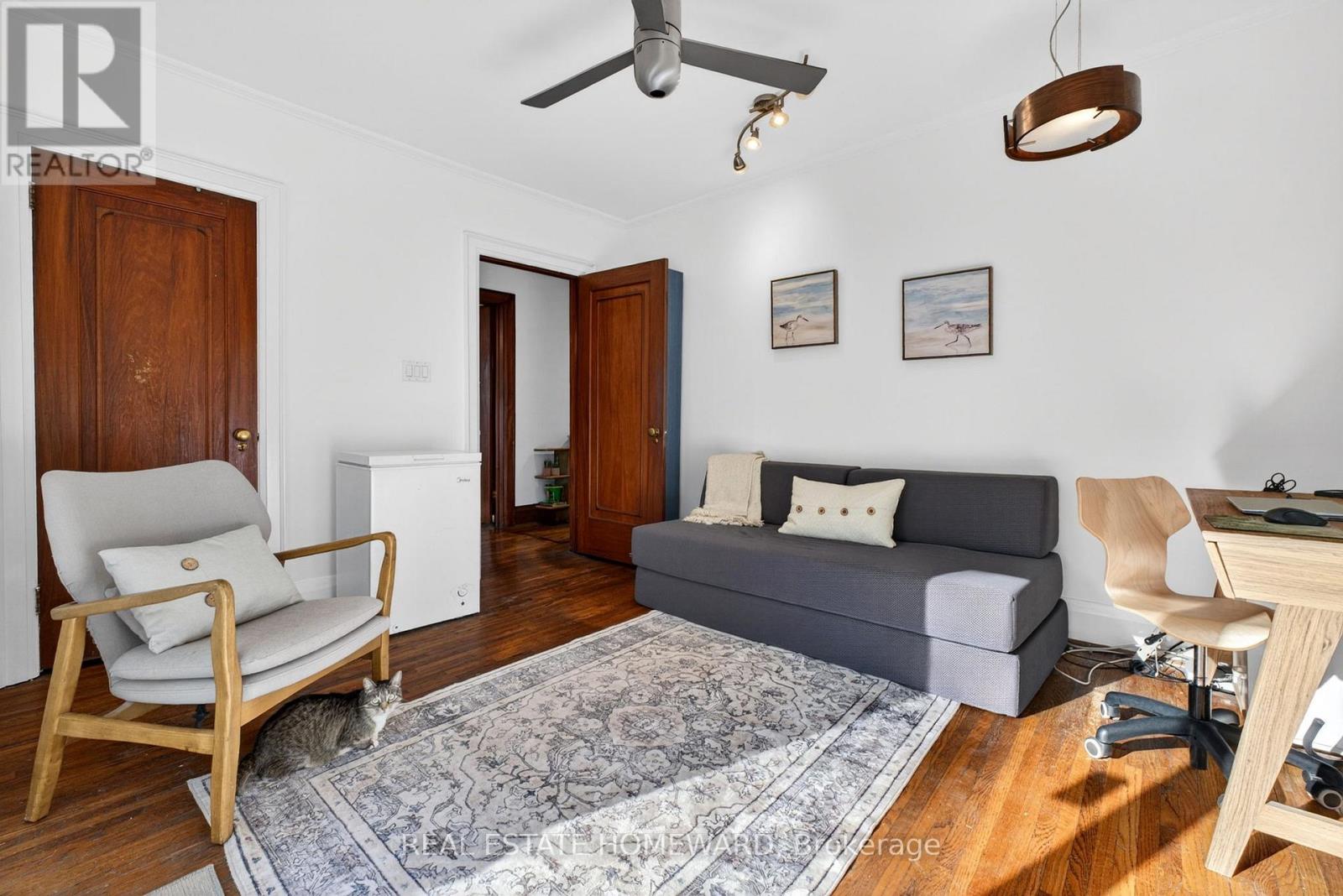 128 GLEN MANOR DRIVE - 19