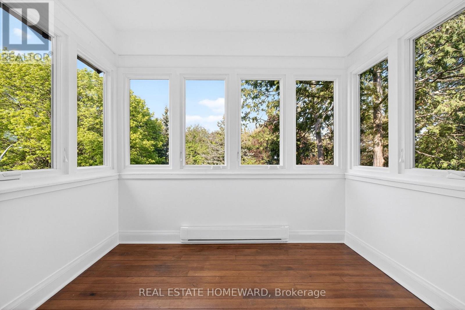 128 GLEN MANOR DRIVE - 23
