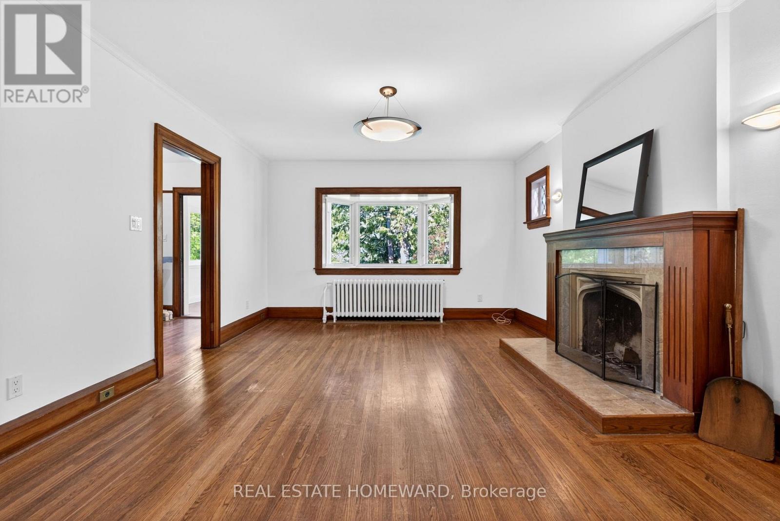 128 GLEN MANOR DRIVE - 27