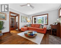 Kitchen - 128 Glen Manor Drive, Toronto, ON M4E2X6 Photo 11