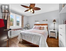 Dining room - 128 Glen Manor Drive, Toronto, ON M4E2X6 Photo 17