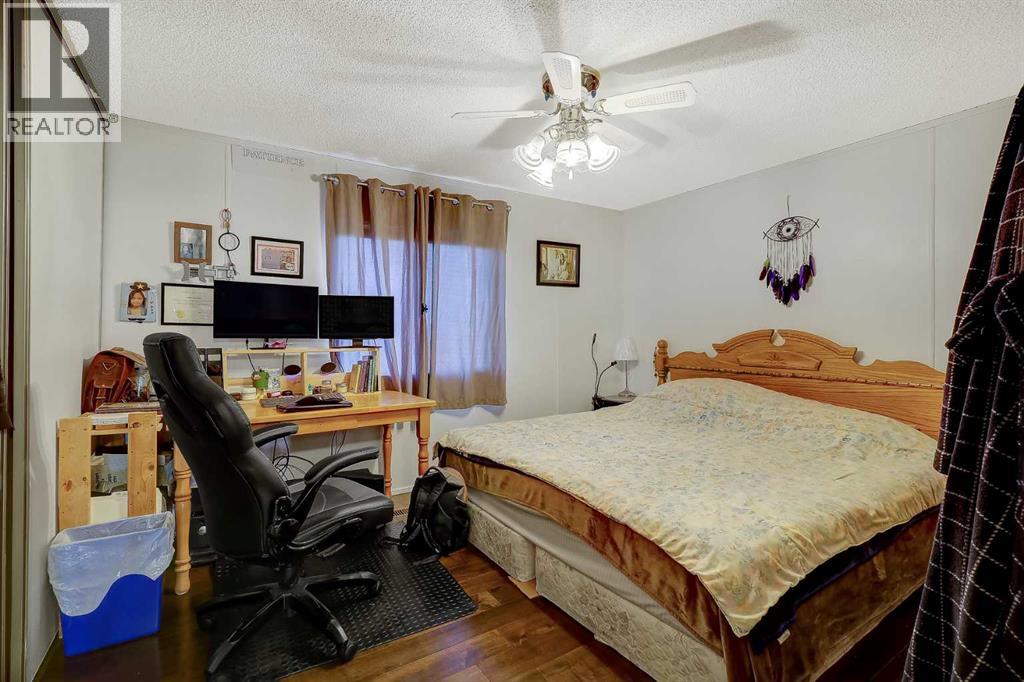 10115 99 Avenue - 12