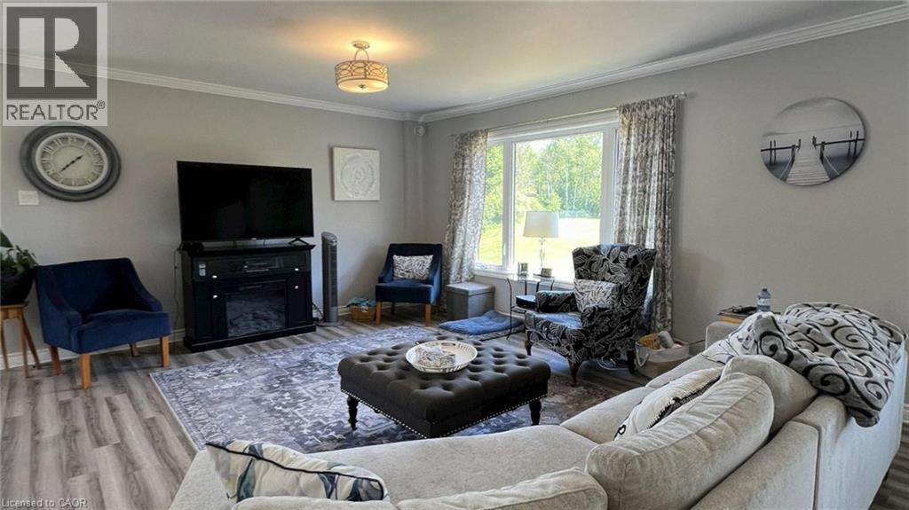318 NORRIS Road - 5