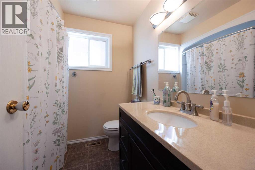 116 Rowan Street - 19