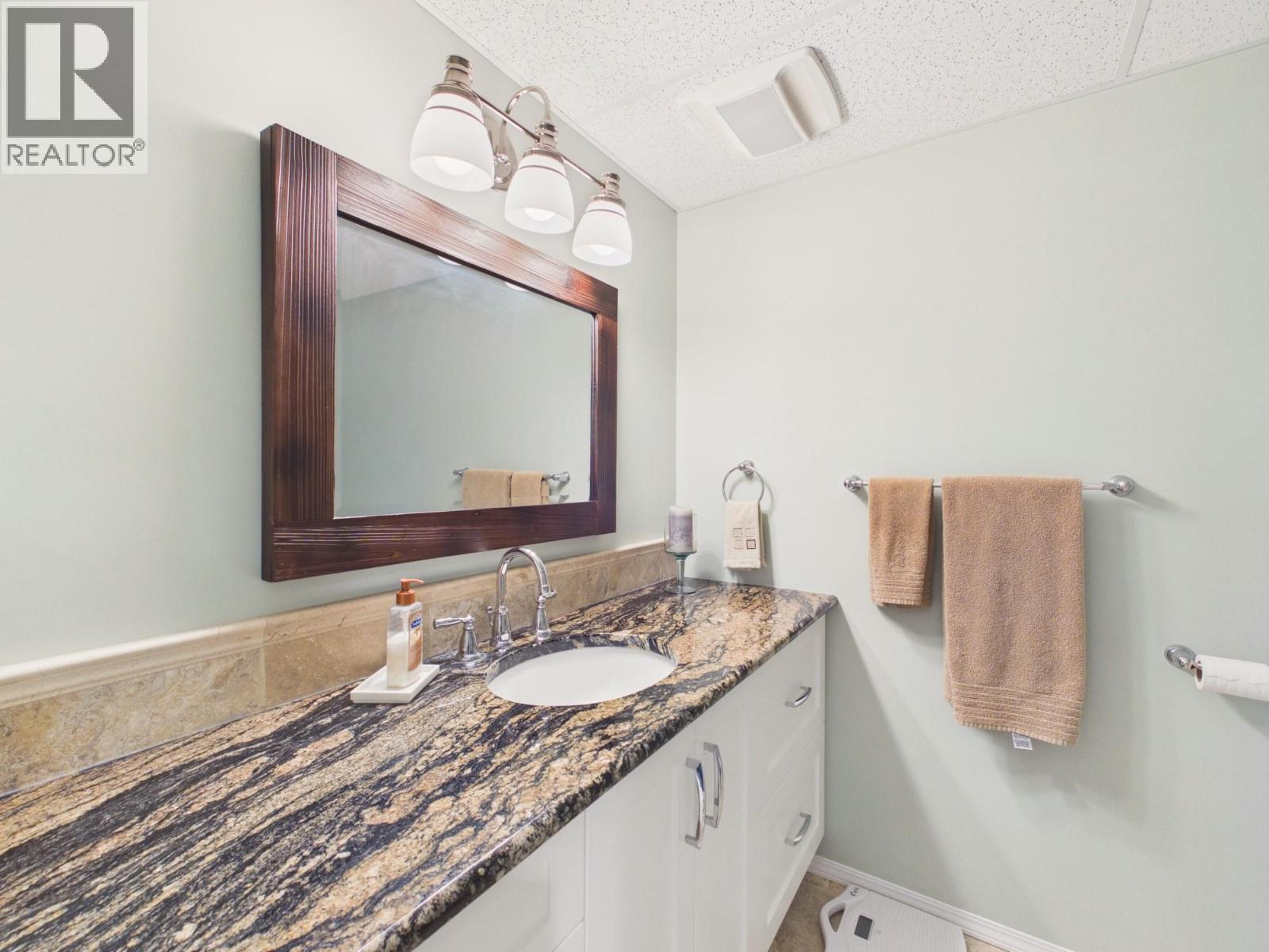20 Santa Rosa Place - 24