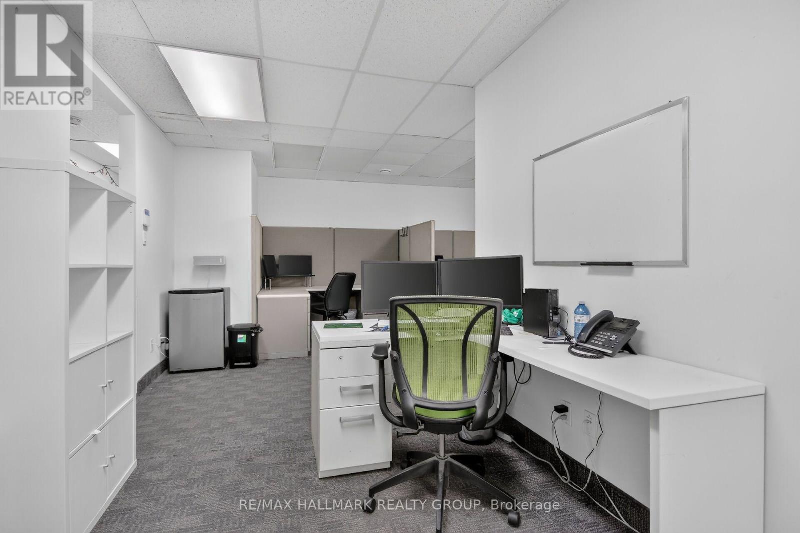 Office for Sale in Ottawa – 818 BOYD AVENUE, Ottawa – MLS# X13583868 - Image 18