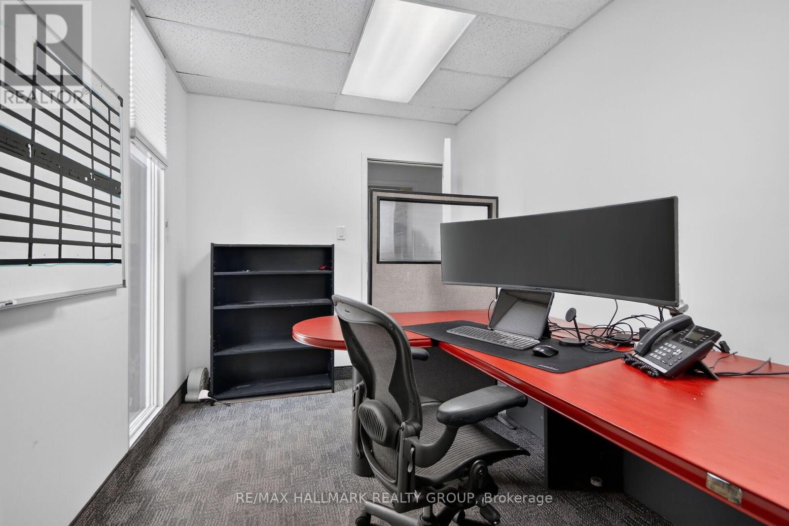 Office for Sale in Ottawa – 818 BOYD AVENUE, Ottawa – MLS# X13583868 - Image 28