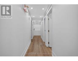 818 Boyd Avenue, Ottawa, ON K2A2C7 Photo 10