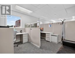 818 Boyd Avenue, Ottawa, ON K2A2C7 Photo 23