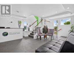 818 Boyd Avenue, Ottawa, ON K2A2C7 Photo 35