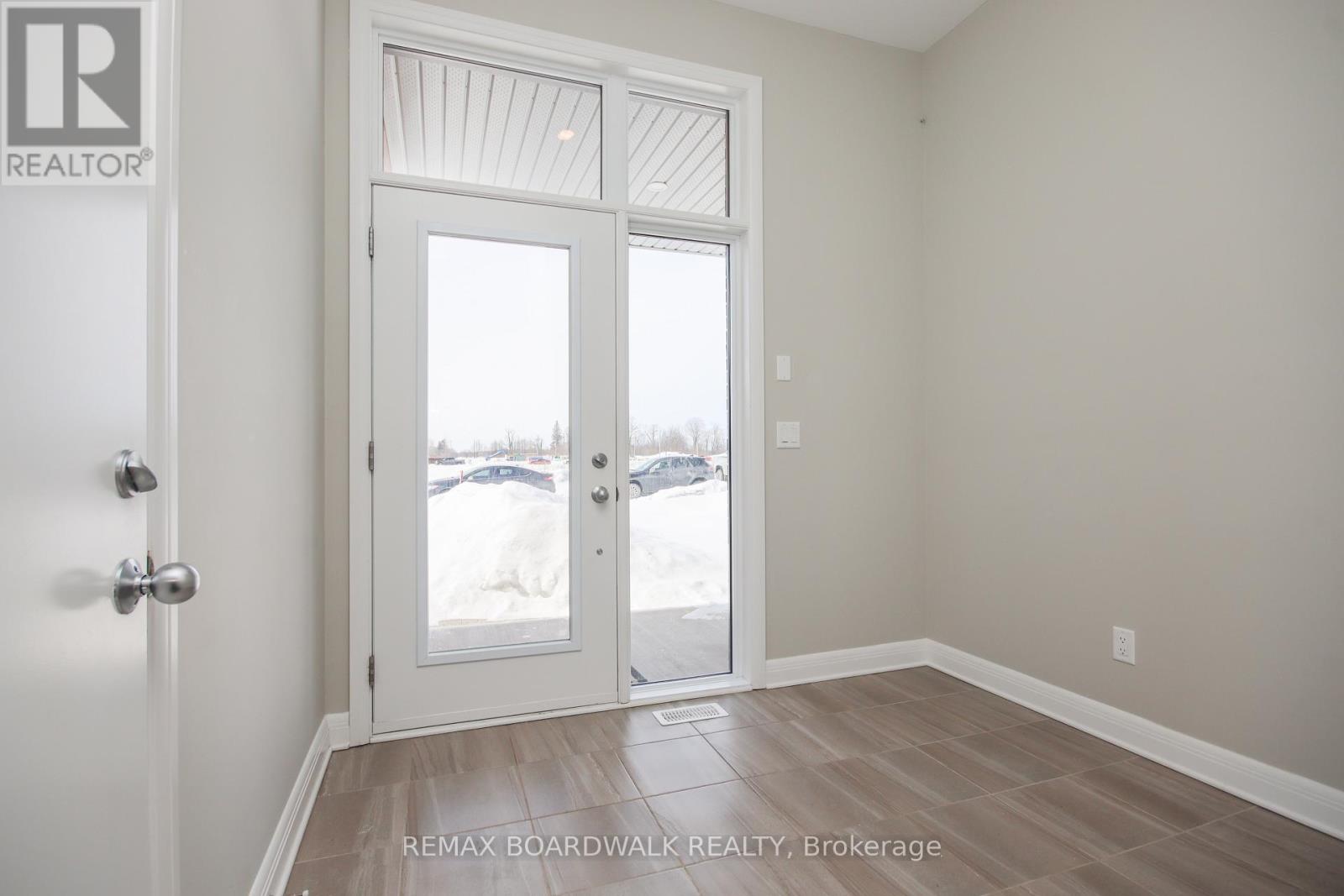 74 MICHAEL STOQUA STREET - 4
