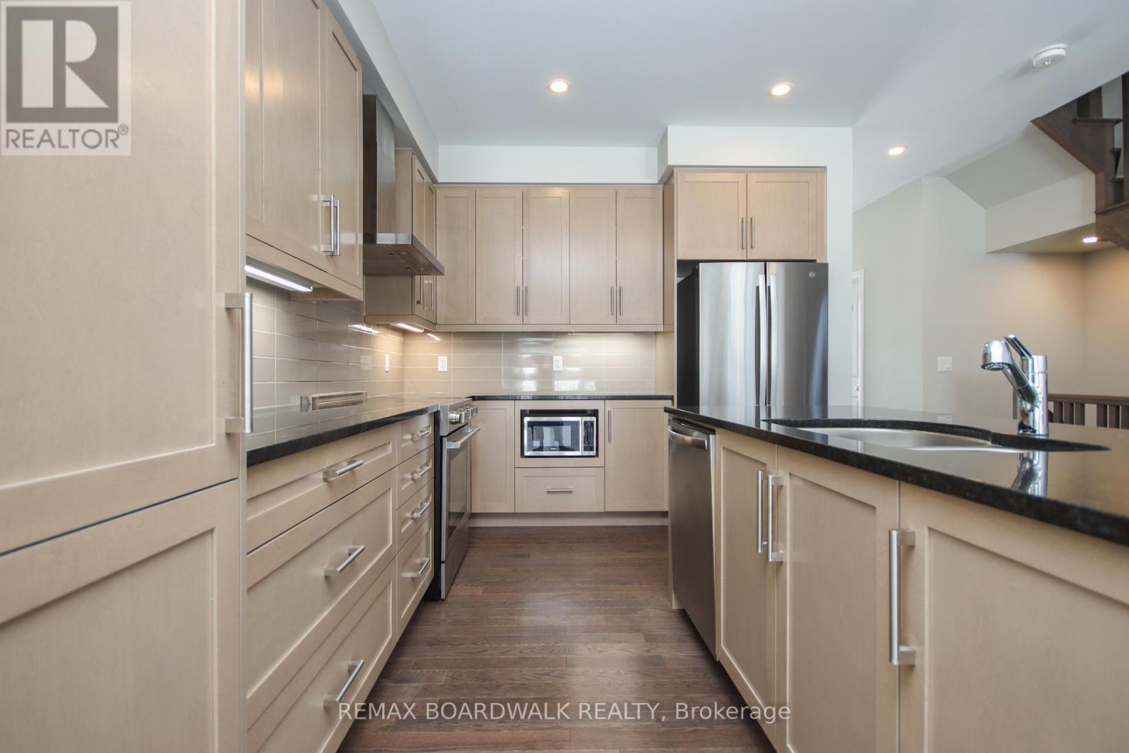 74 MICHAEL STOQUA STREET - 6