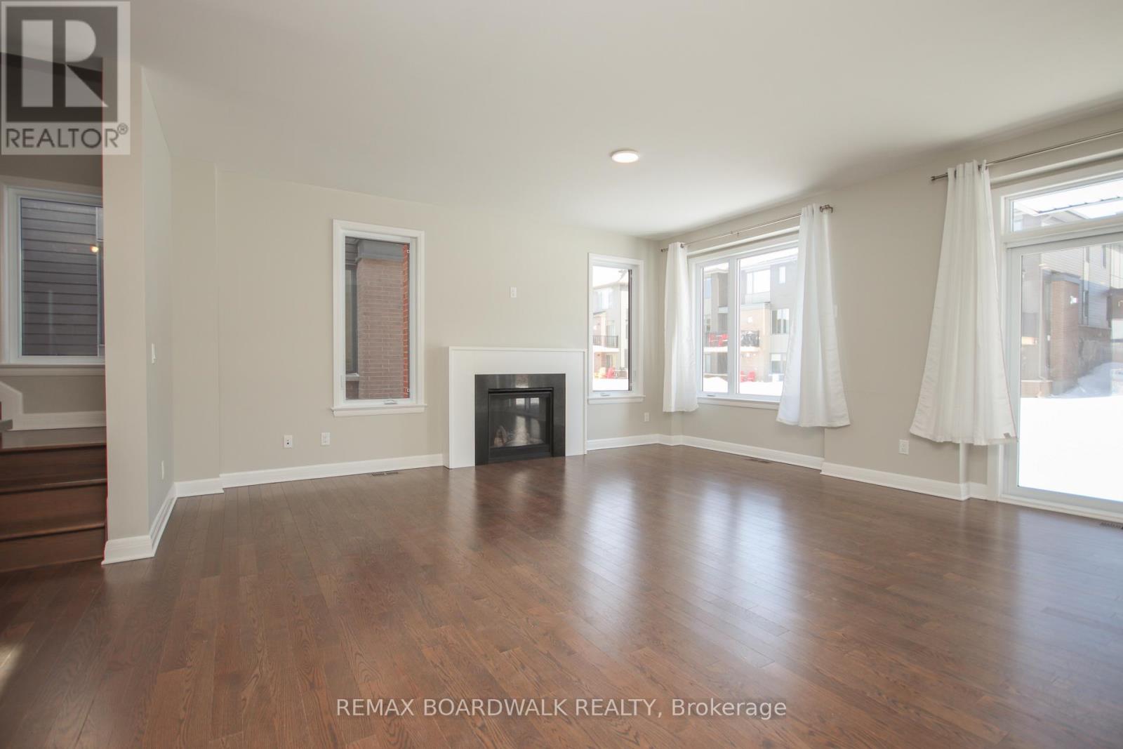 74 MICHAEL STOQUA STREET - 9