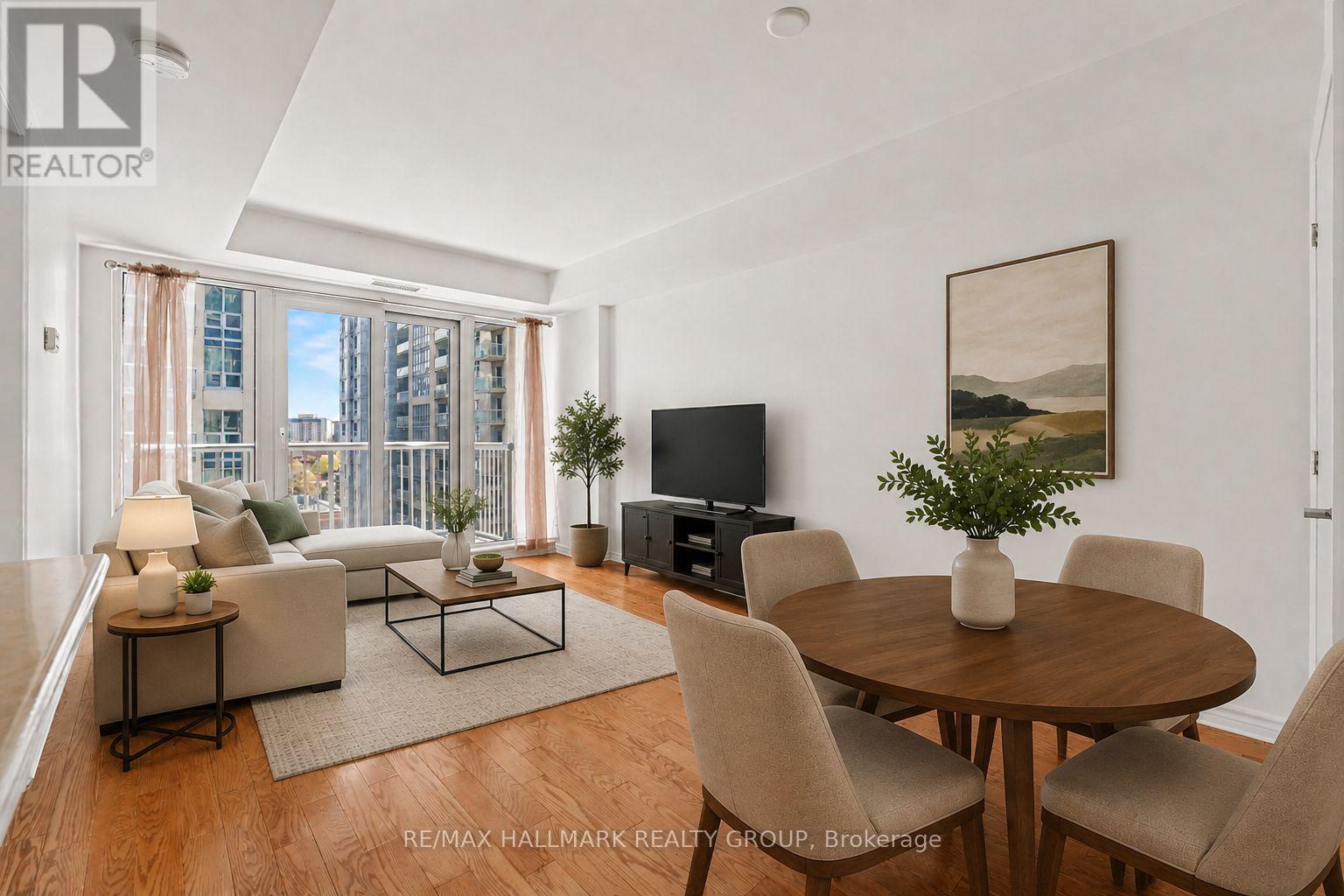 #1304A 234 RIDEAU STREET - 4
