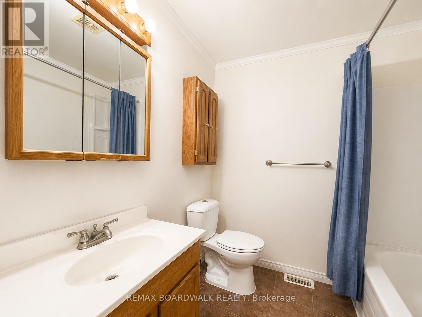 2 Bed, 1 Bath House for Rent in Ottawa – 1 – 222 CASTLEFRANK ROAD, Ottawa – MLS# X13584100 - Image 21