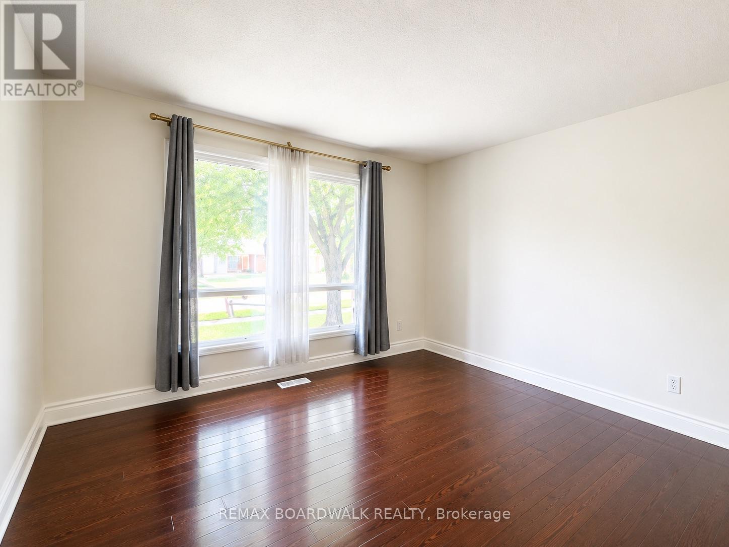 2 Bed, 1 Bath House for Rent in Ottawa – 1 – 222 CASTLEFRANK ROAD, Ottawa – MLS# X13584100 - Image 8