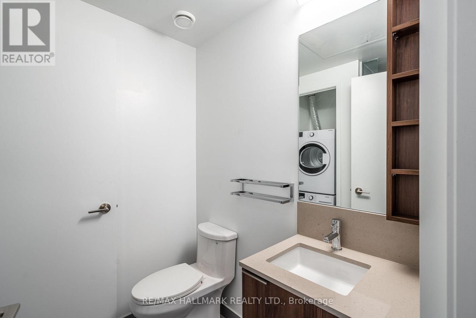 #311 1000 PORTAGE PARKWAY E - 11