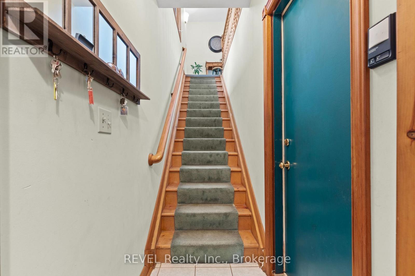 7190 WATERLOO DRIVE - Image 32