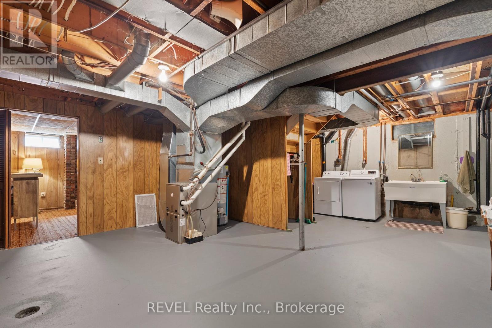 7190 WATERLOO DRIVE - 48