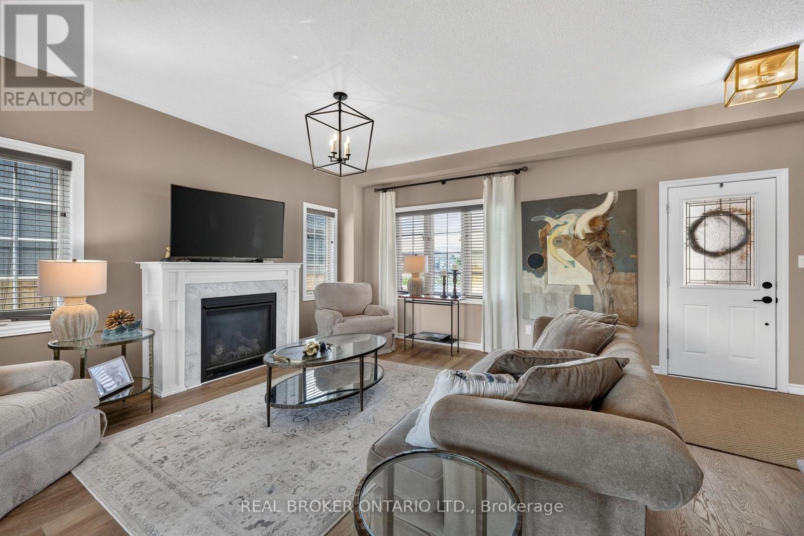 36 BEVERLY STREET - Image 10