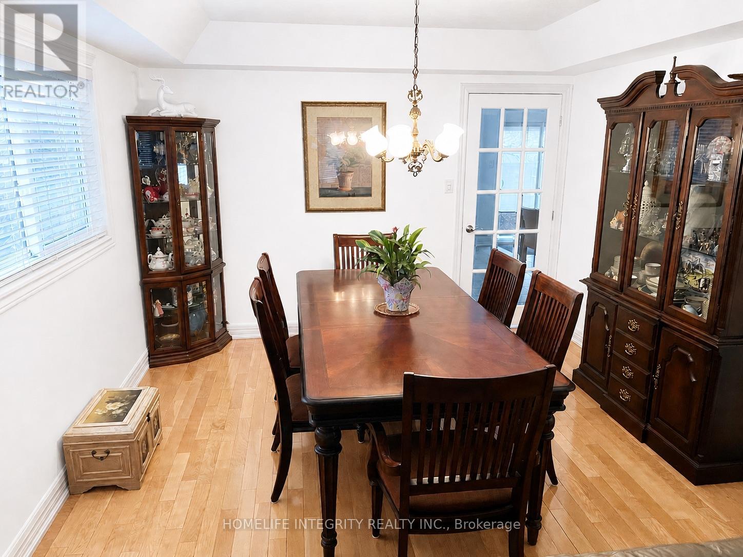 5092 BOYNE STREET - 12