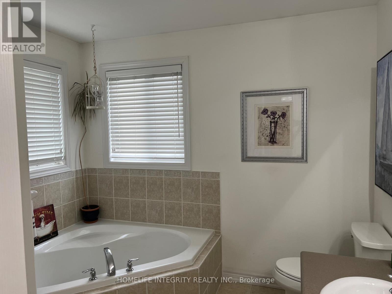 5092 BOYNE STREET - 25