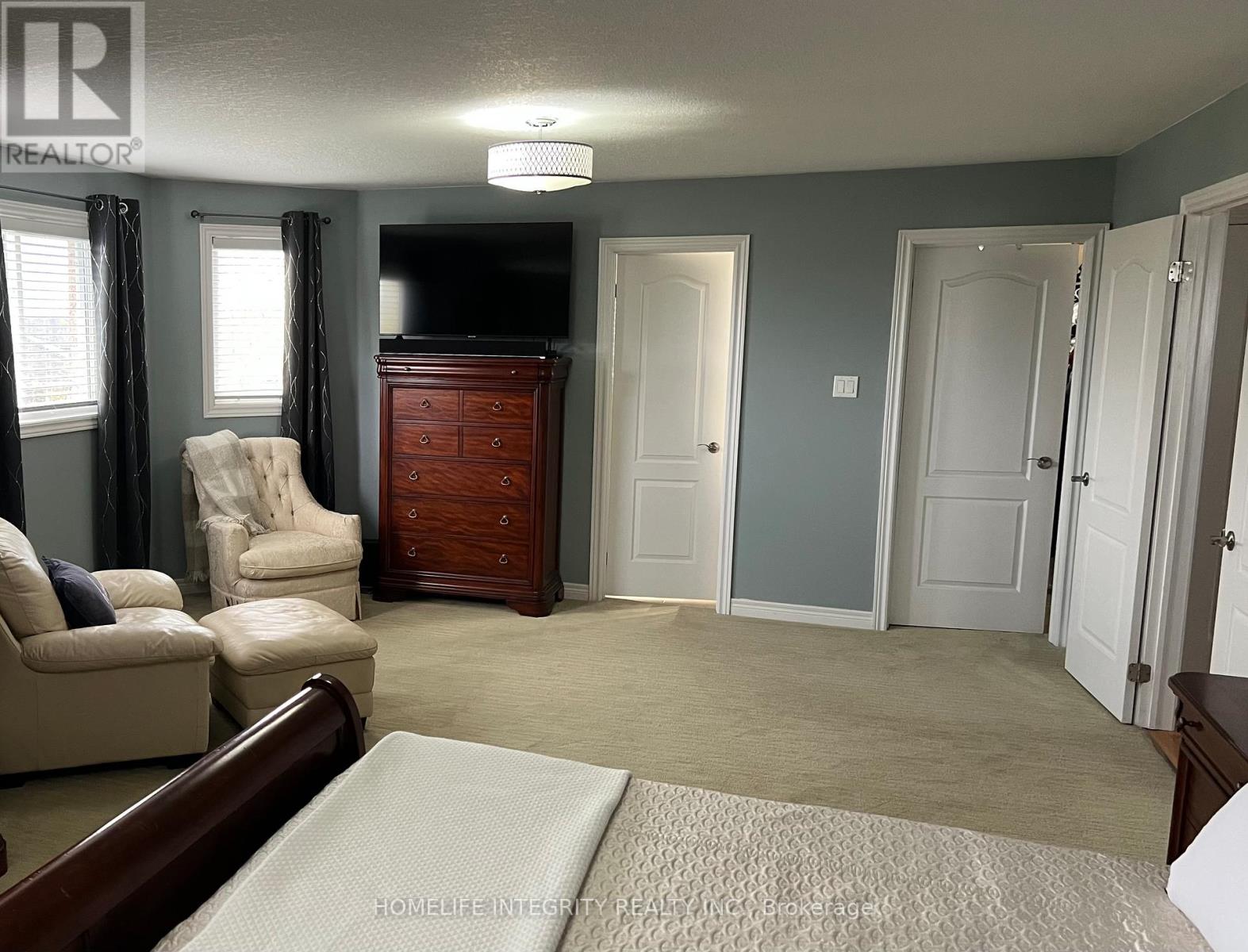 5092 BOYNE STREET - 22