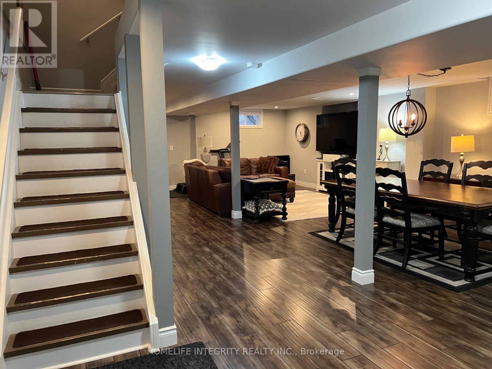5092 BOYNE STREET - 31