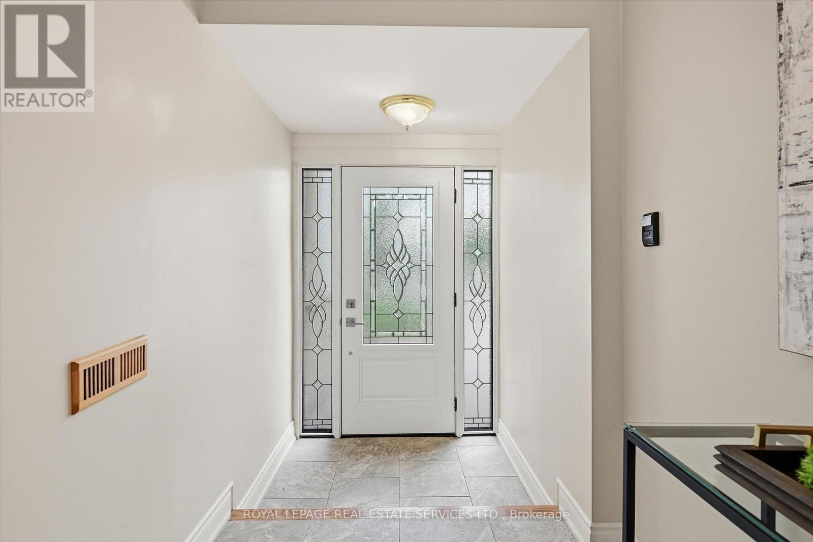 New Front Entrance Door with Sidelights (2025)