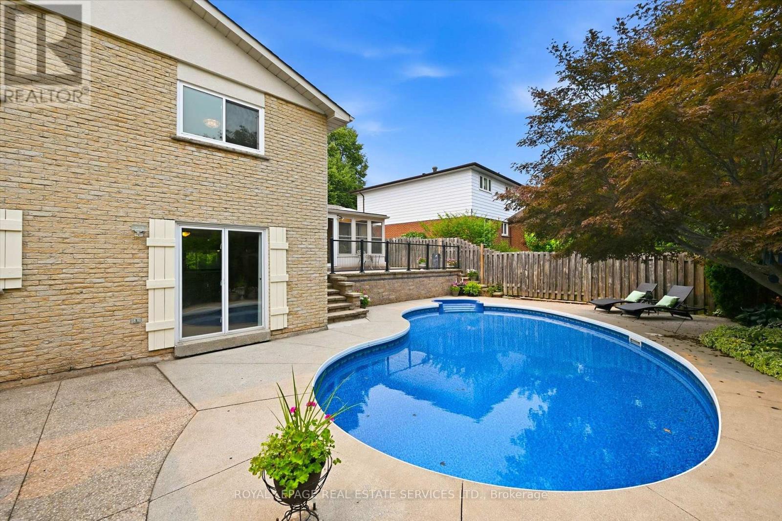 1210 GRAND BOULEVARD - Image 47