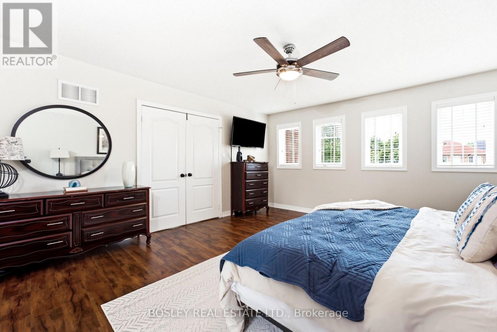 2160 HIGHCLIFFE WAY - 21