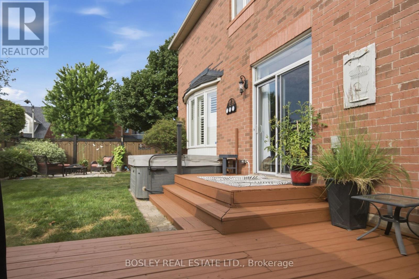 2160 HIGHCLIFFE WAY - 44