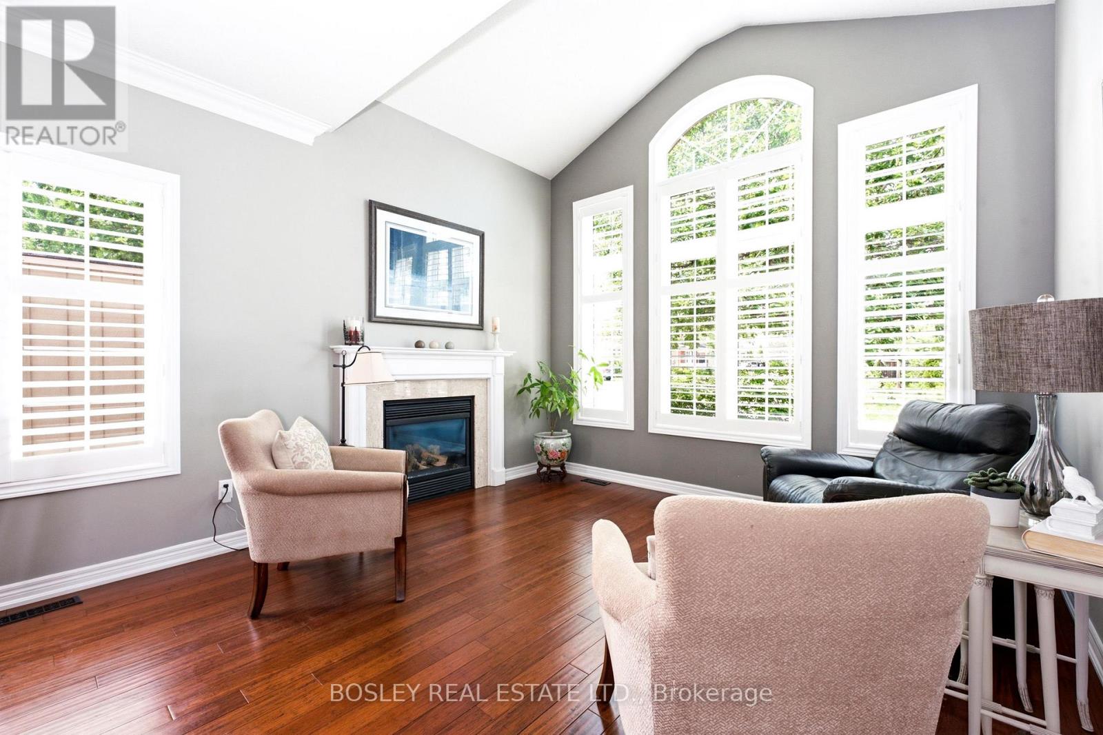 2160 HIGHCLIFFE WAY - 6