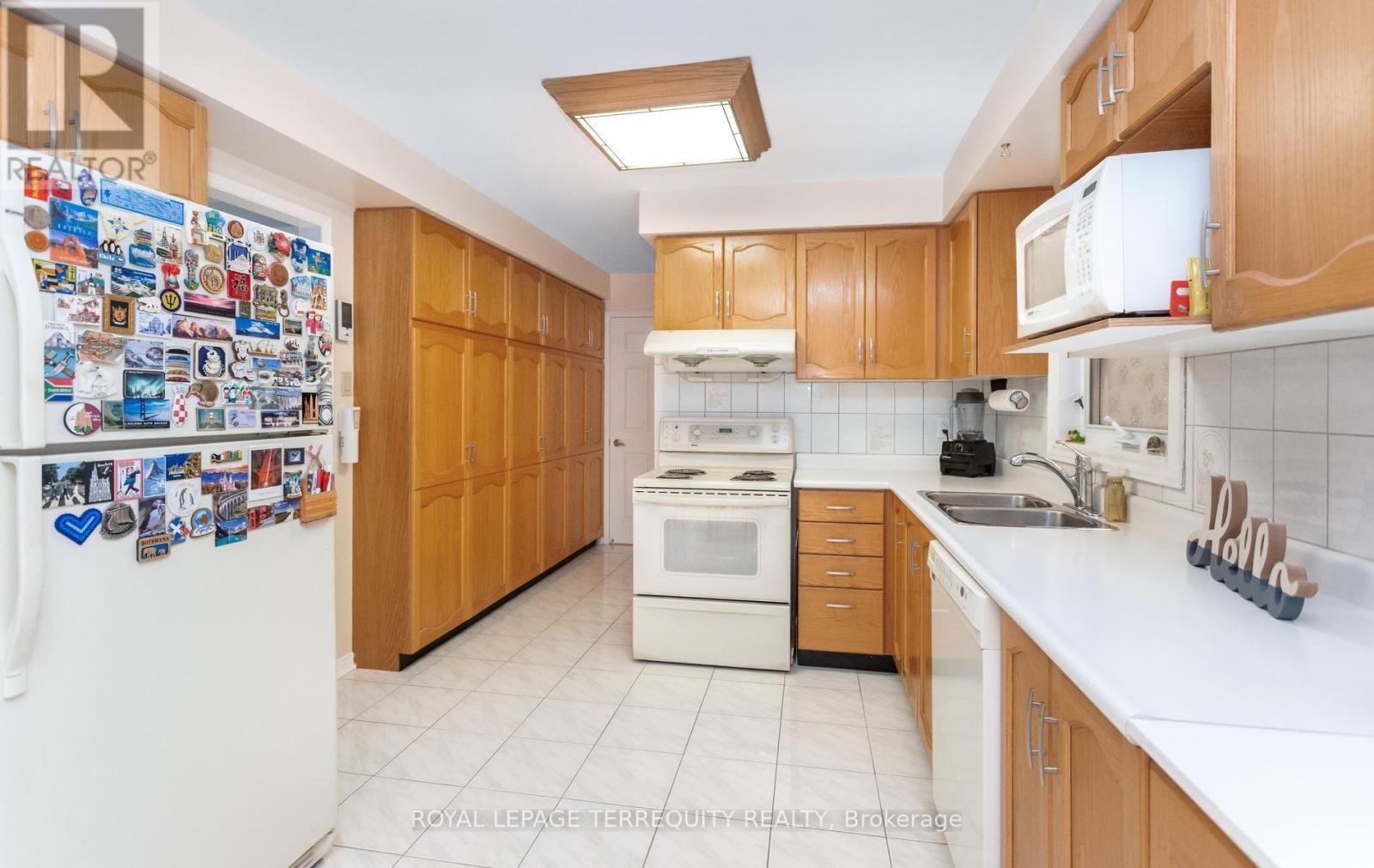 5577 HADDON HALL ROAD - 12