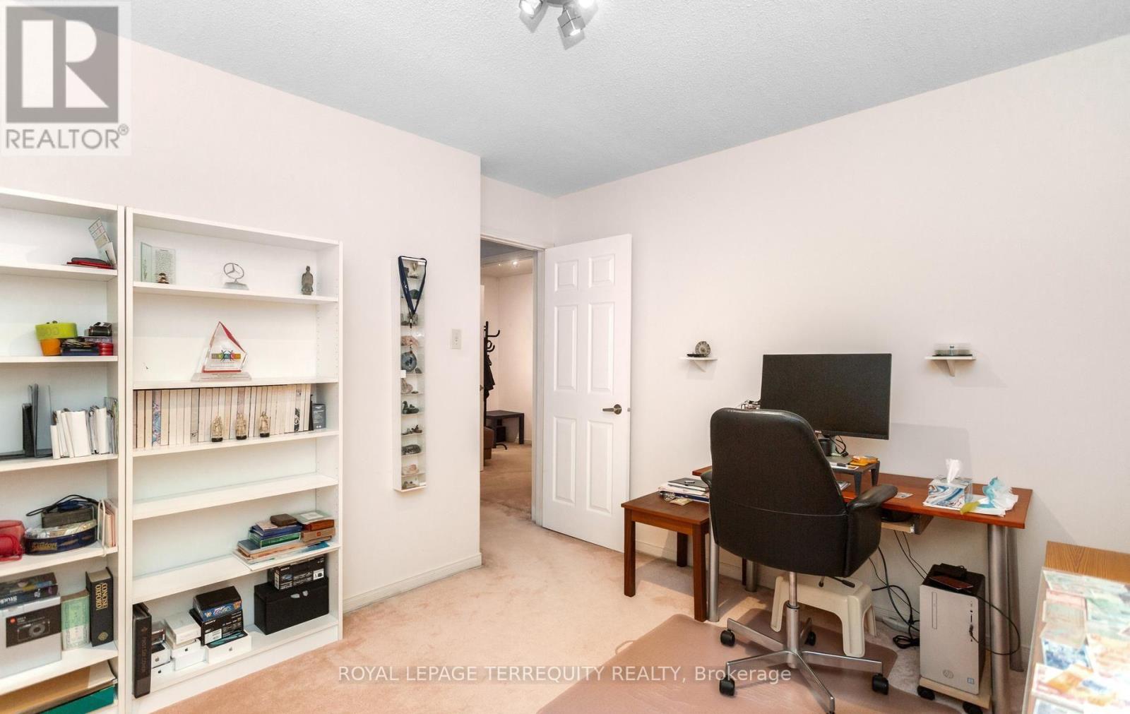 5577 HADDON HALL ROAD - 26