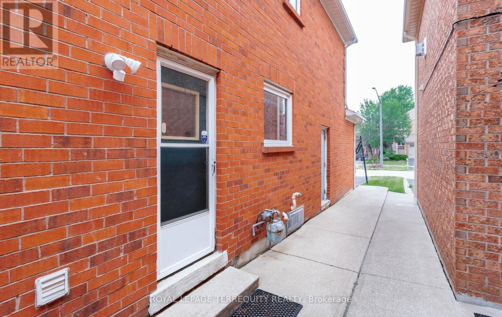 5577 HADDON HALL ROAD - 36